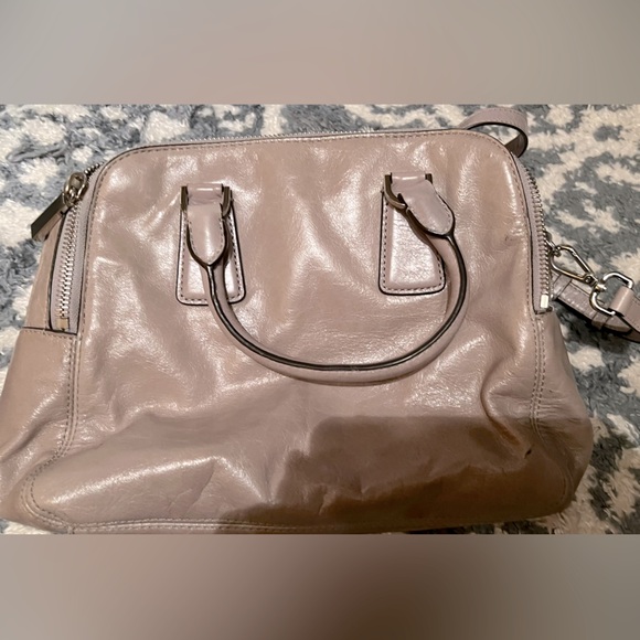 Authentic Light grey Michael Kors Purse hand bag. - Picture 5 of 8